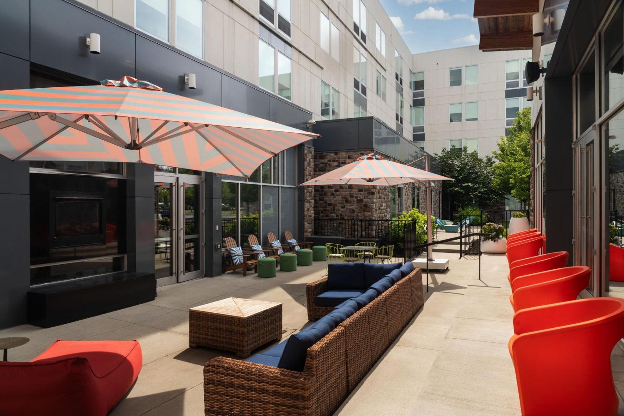 Aloft Beachwood Exterior foto